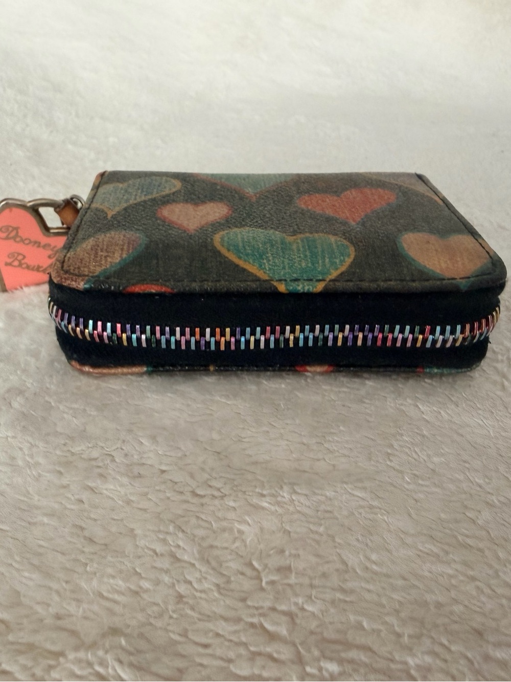 Dooney & Bourke Heart Print Zip Around Wallet Coin Purse - Picture 2 of 10